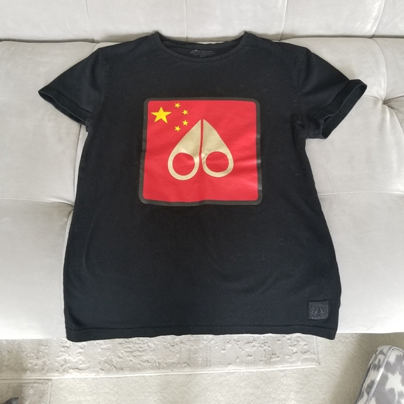 Moose Knuckles tshirt xs - Picture 1 of 13